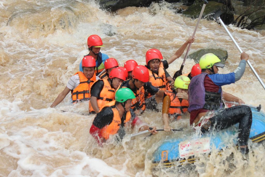 Sappraiwan Elephant Resort & Sanctuary Kaengsopha Exteriör bild