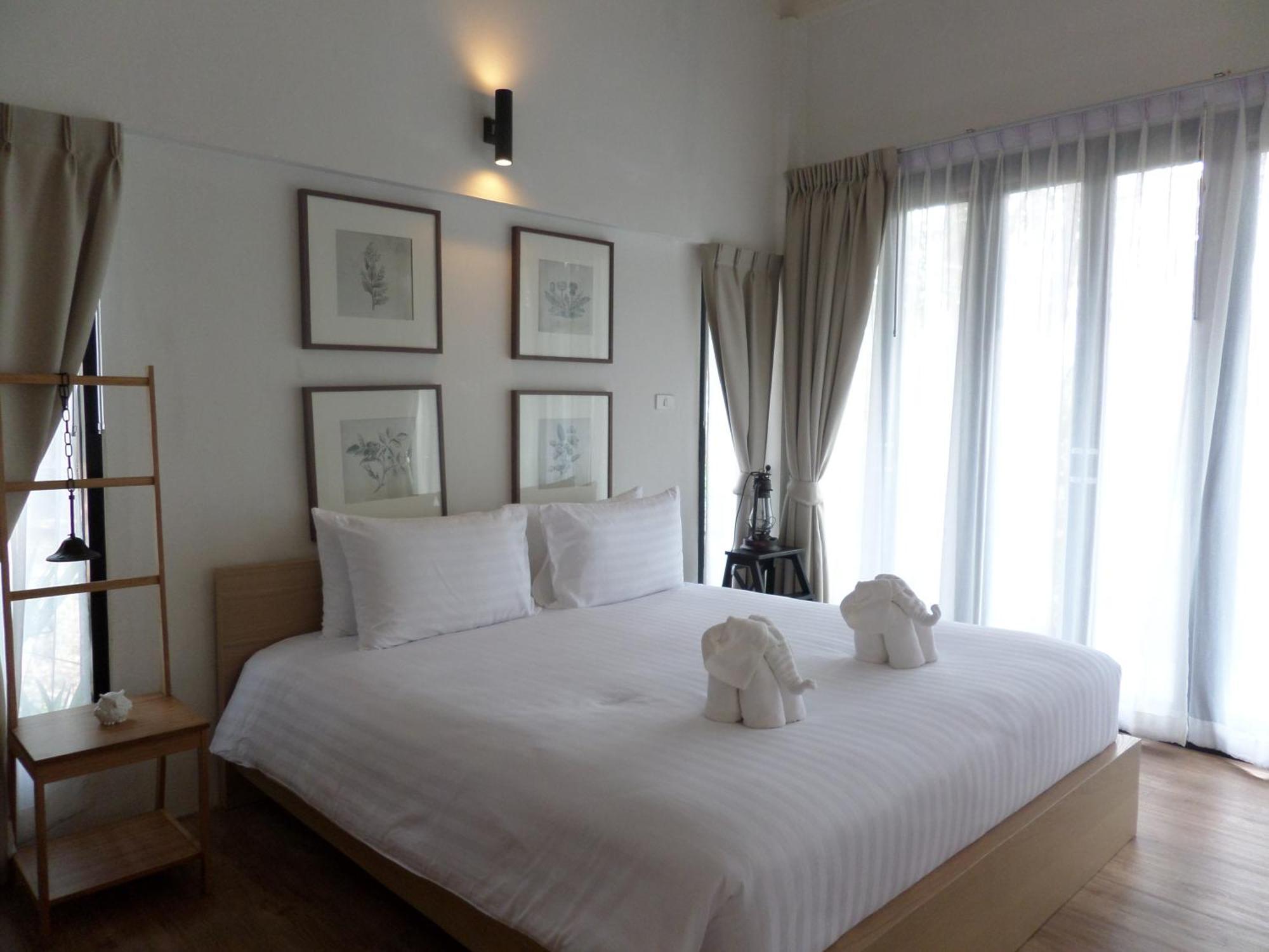 Sappraiwan Elephant Resort & Sanctuary Kaengsopha Rum bild